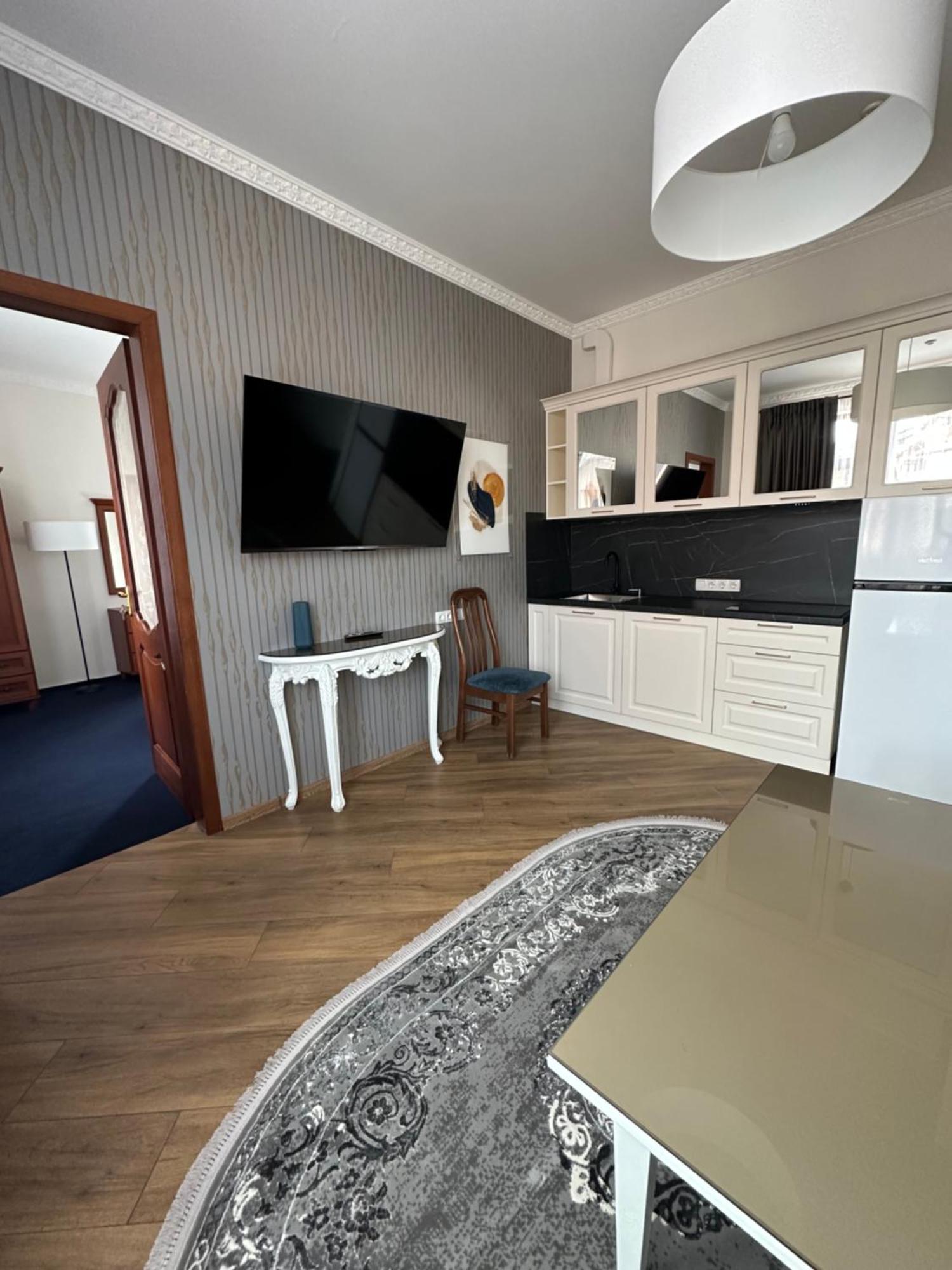Hotel Villa Sofia Truskavets Exteriör bild