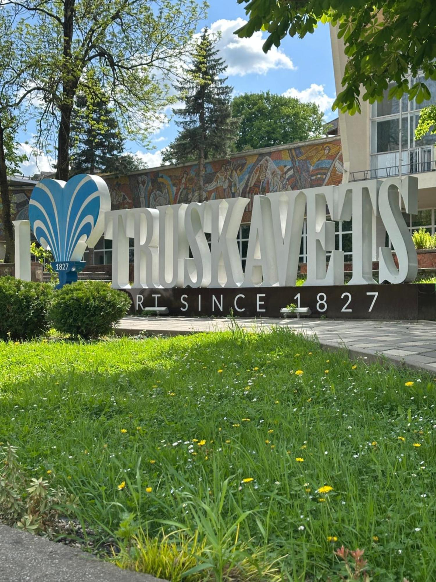 Hotel Villa Sofia Truskavets Exteriör bild